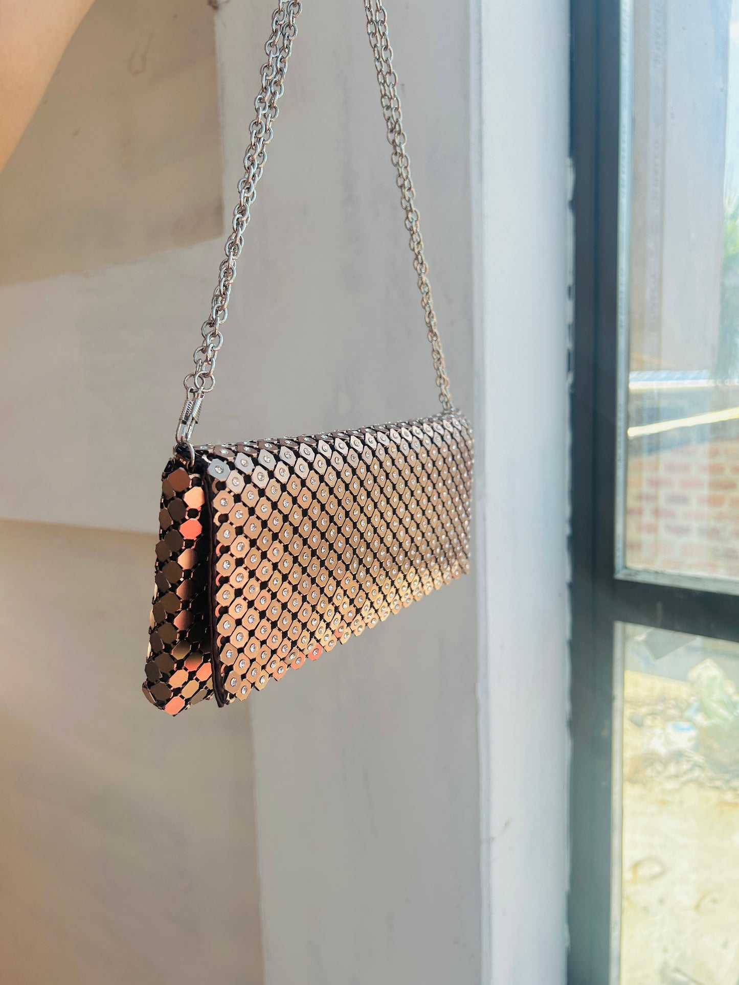La Shimmer Sling