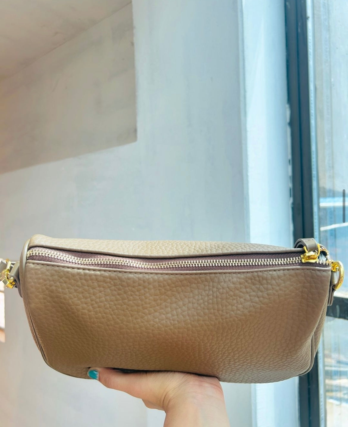 Basic Shoulder/Cross Body Bag