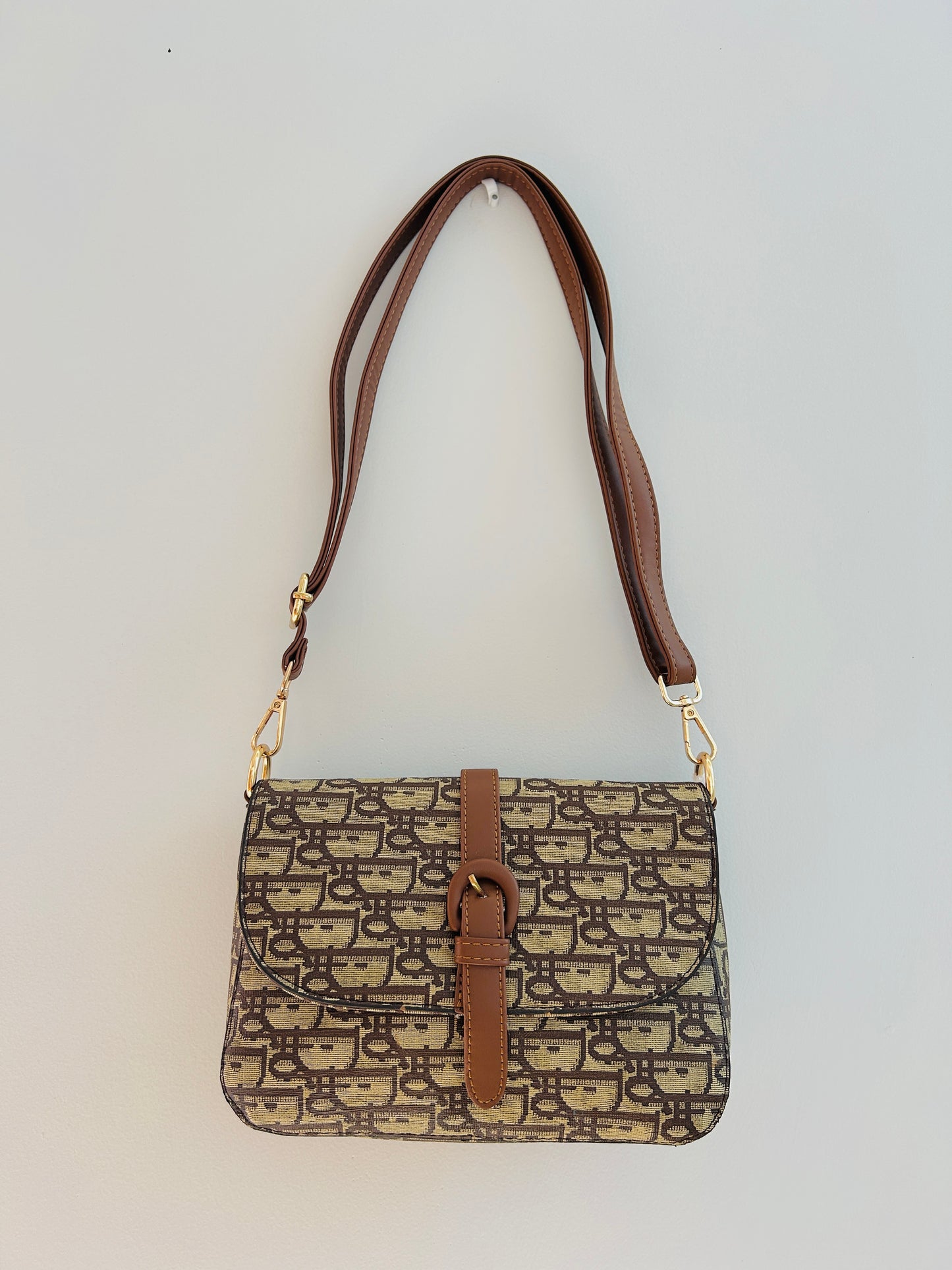 Lady Sling/Cross Body Bag