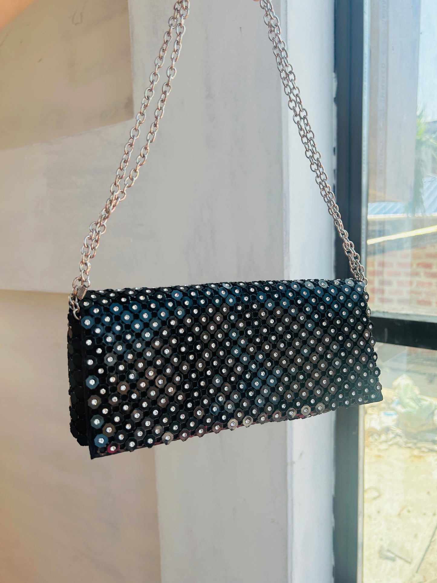 La Shimmer Sling