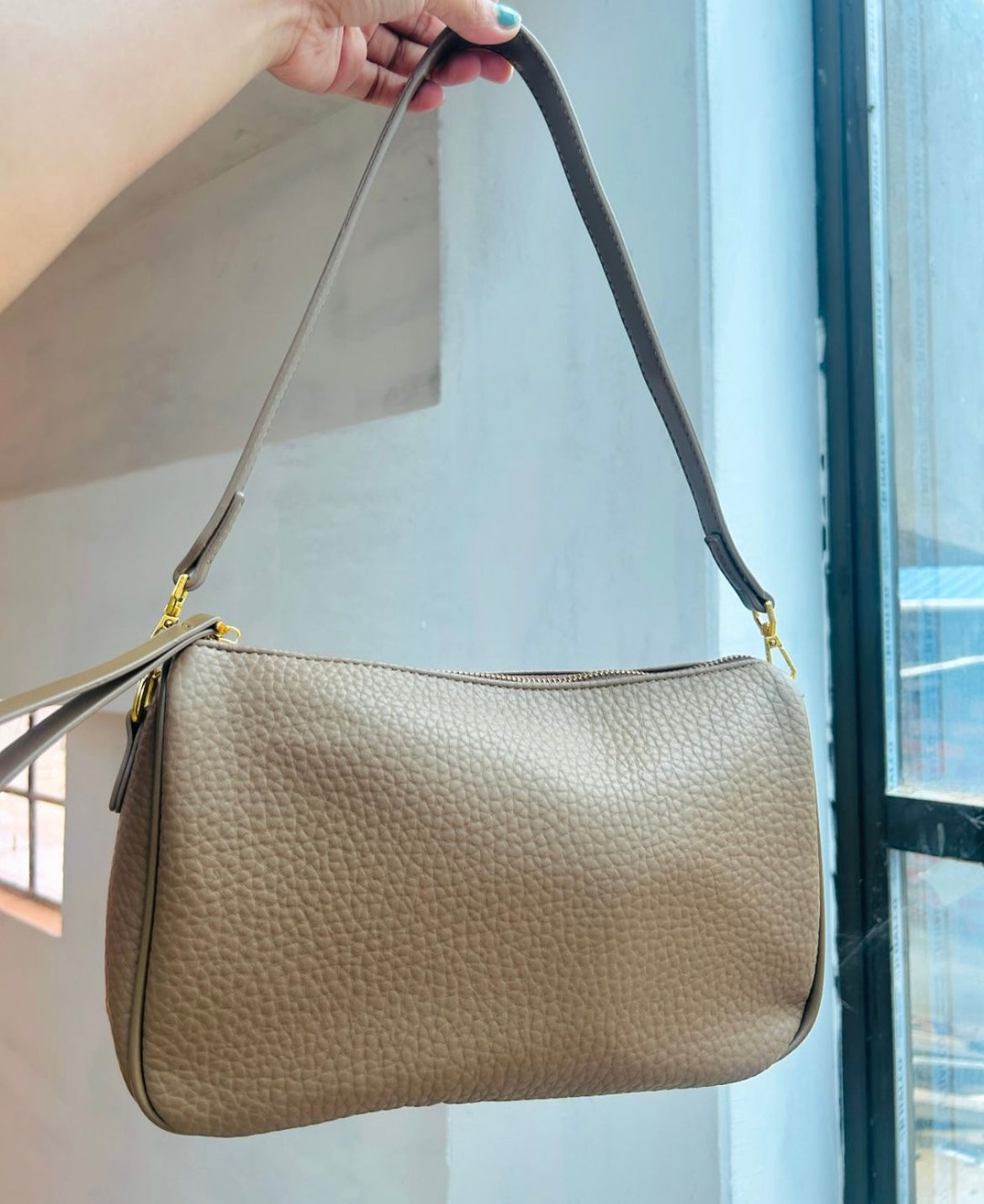 Basic Shoulder/Cross Body Bag