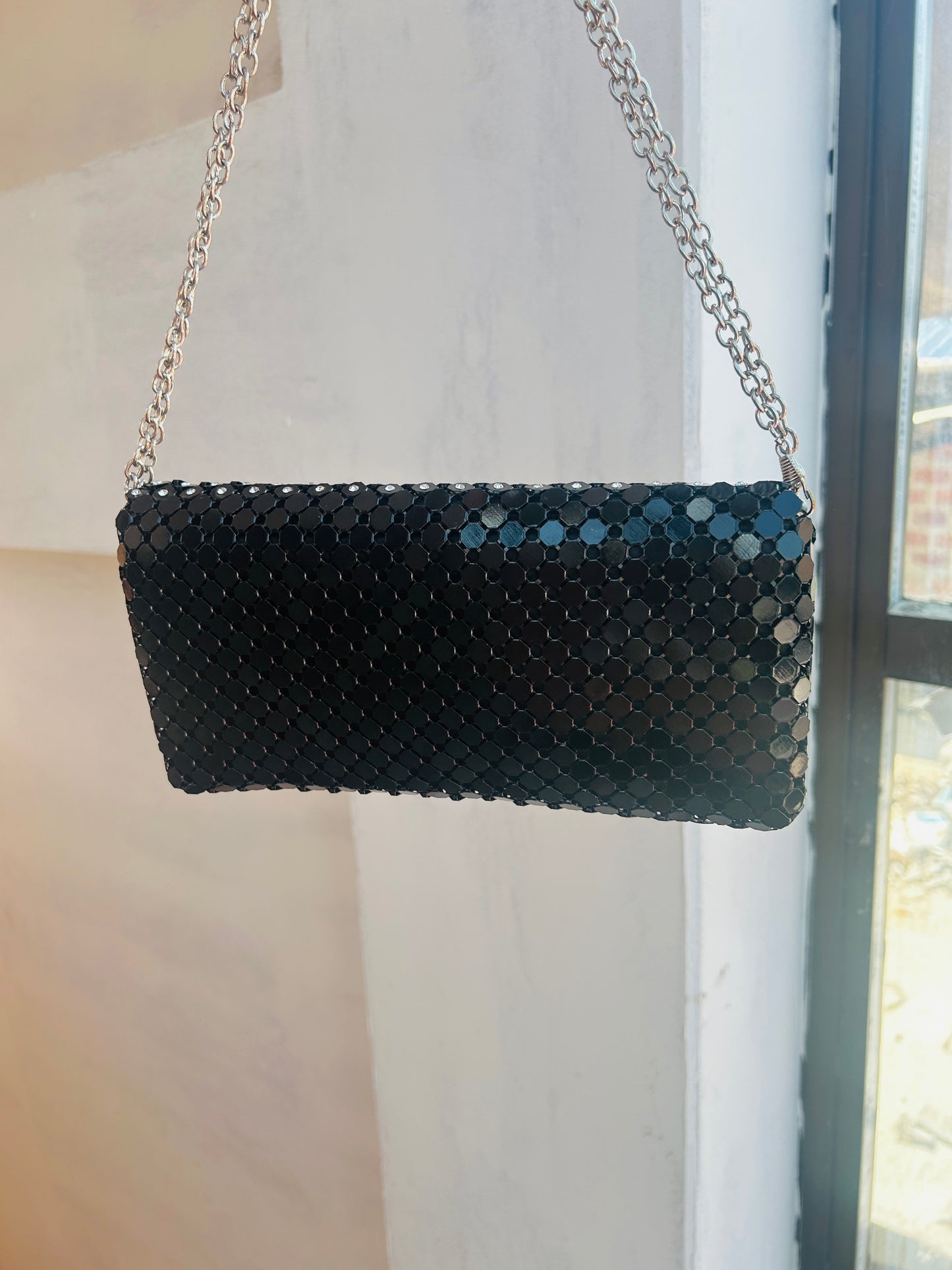 La Shimmer Sling