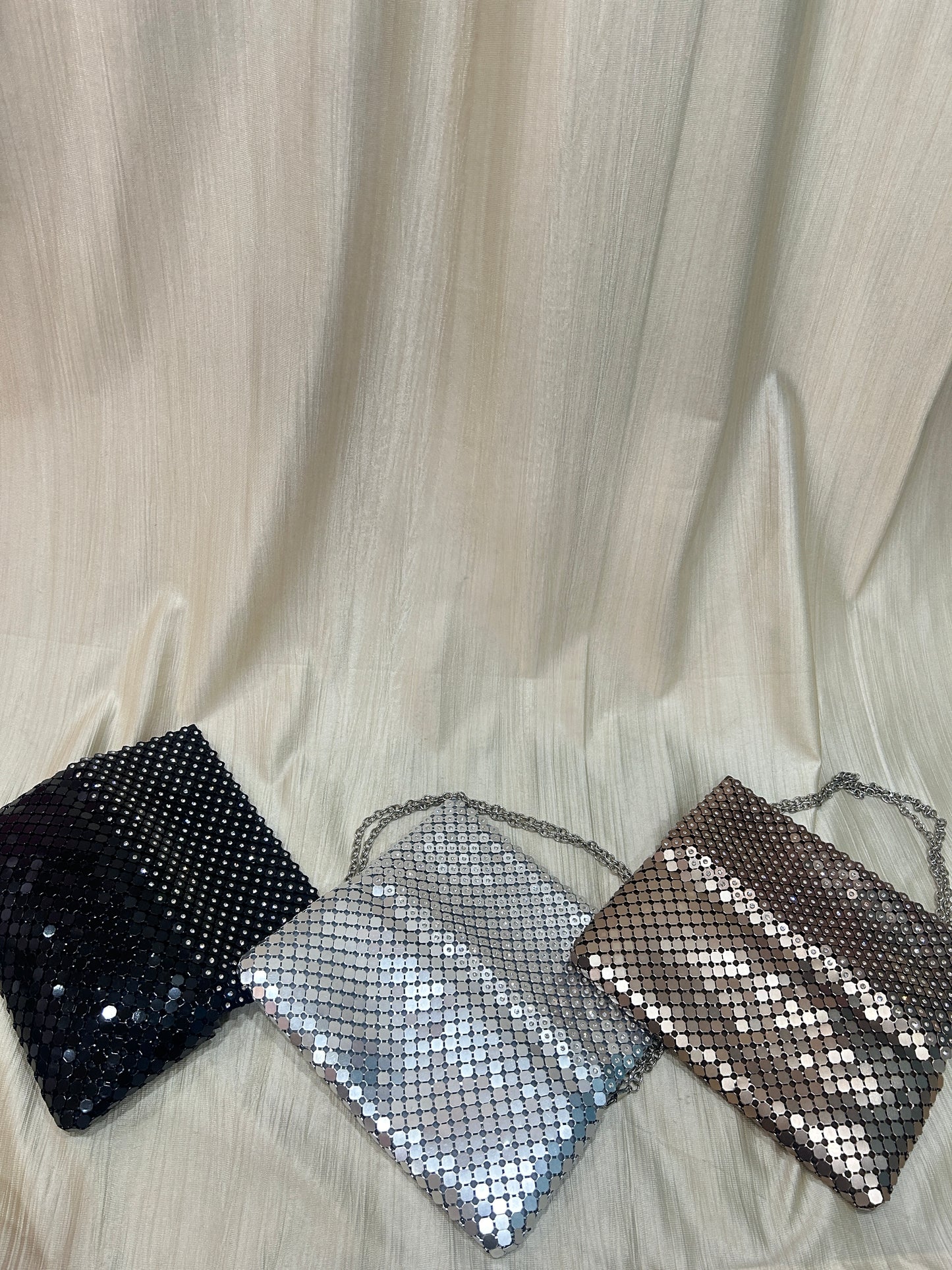 La Shimmer Sling